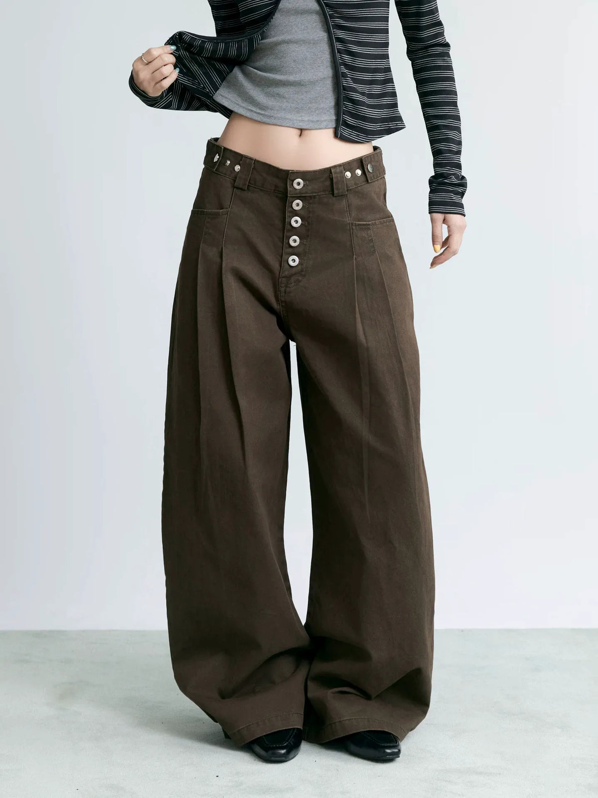 NABOUN Five-Buckle Pleated Wide-Leg Pants