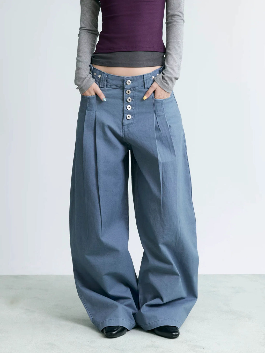 NABOUN Five-Buckle Pleated Wide-Leg Pants