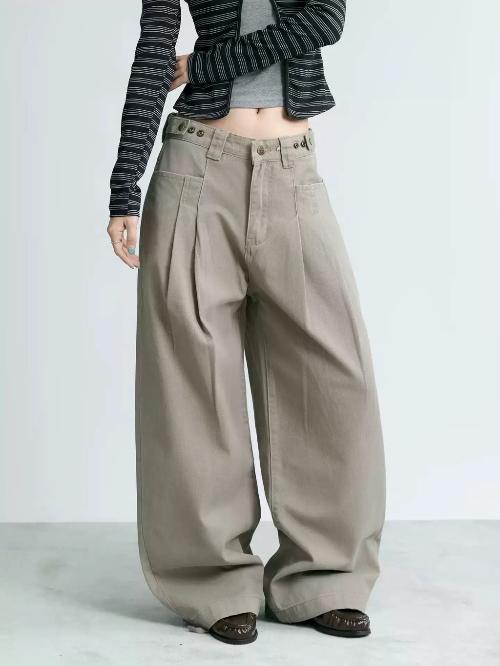 NABOUN Washed Double-Pleat Embroidered Wide-Leg Pants