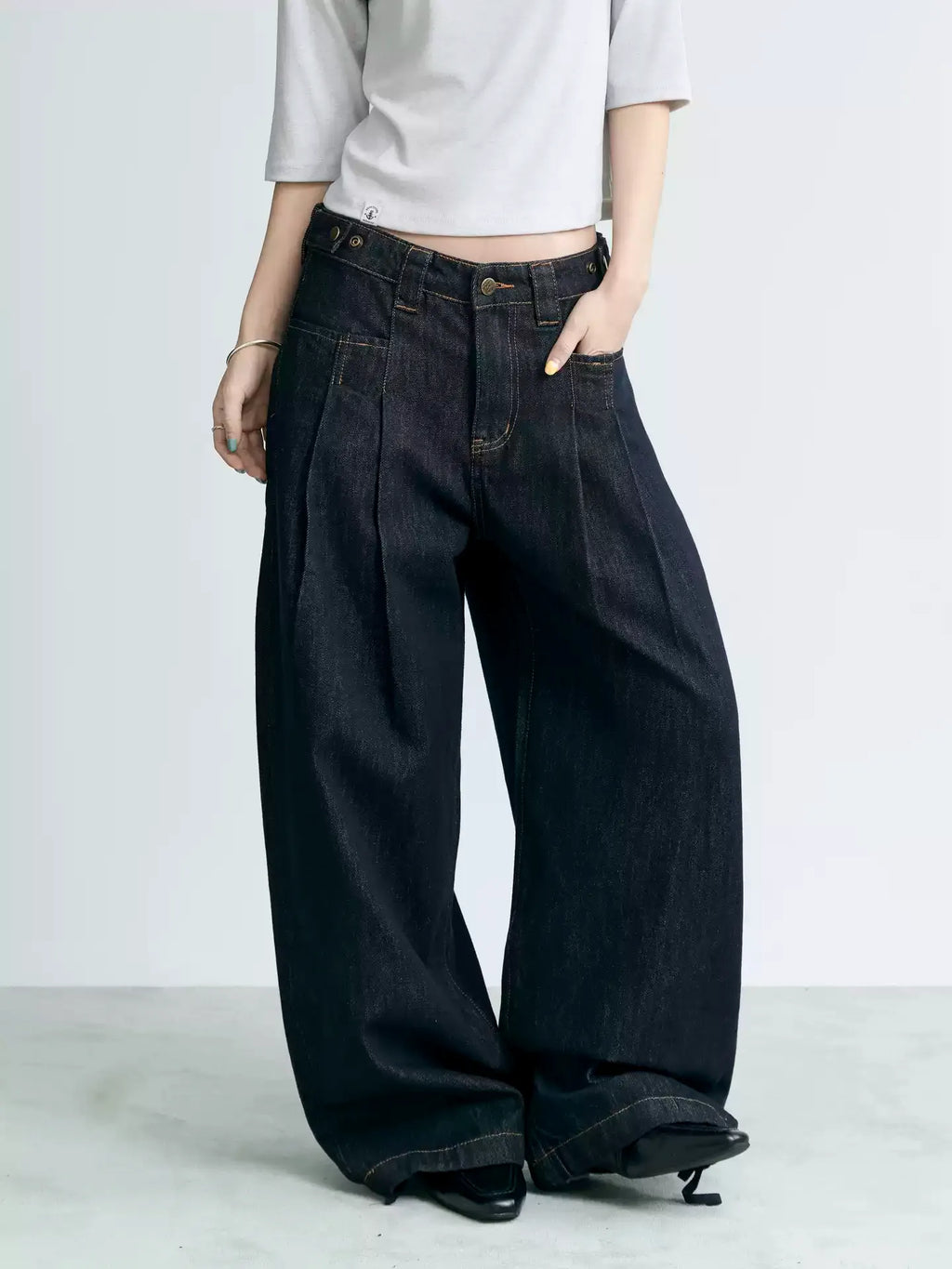 NABOUN Double-Pleat Raw Denim Wide-Leg Jeans